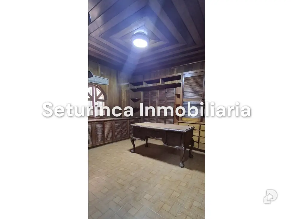 House in Alta Florida, Caracas – 26