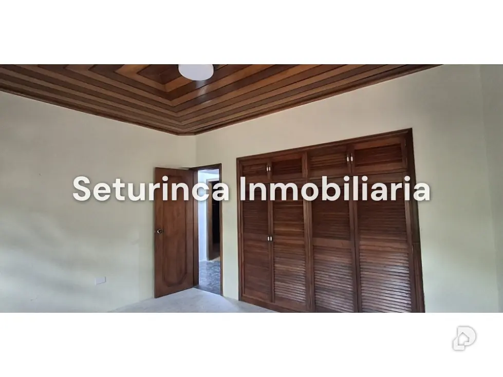 House in Alta Florida, Caracas – 28