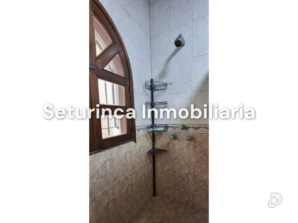 House in Alta Florida, Caracas – 21