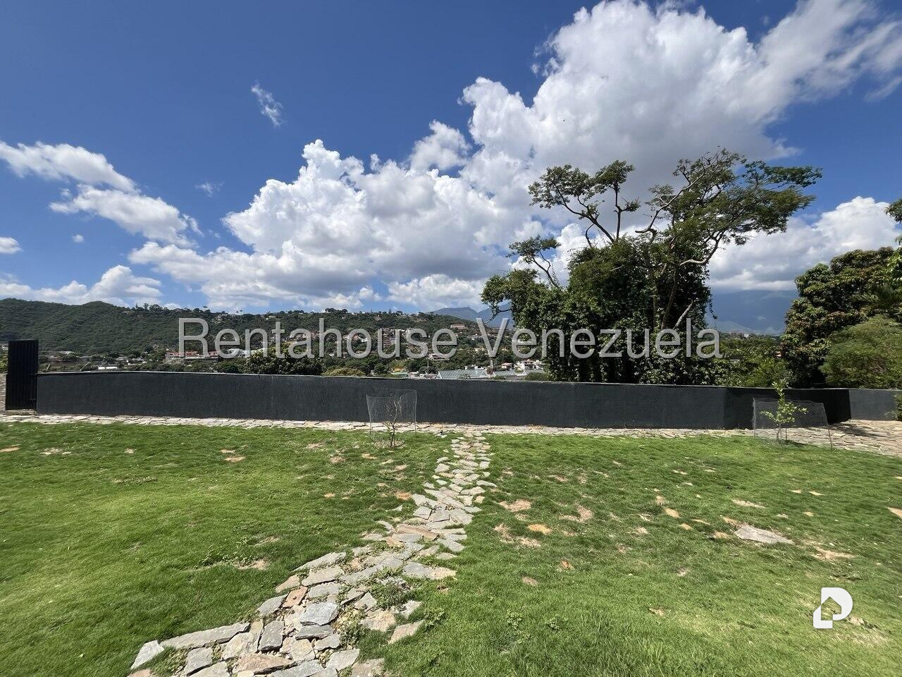 Terreno en Prados del Este, Caracas – 22