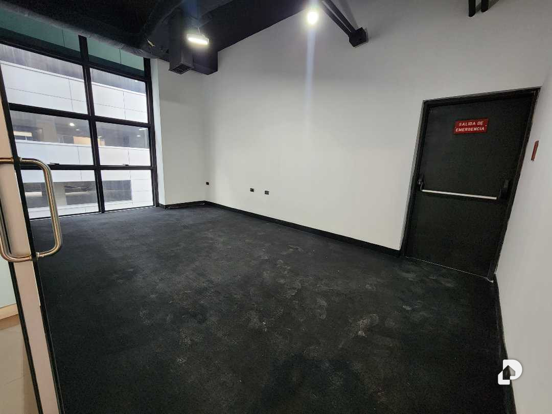 Oficina en Bello Campo, Caracas – 8