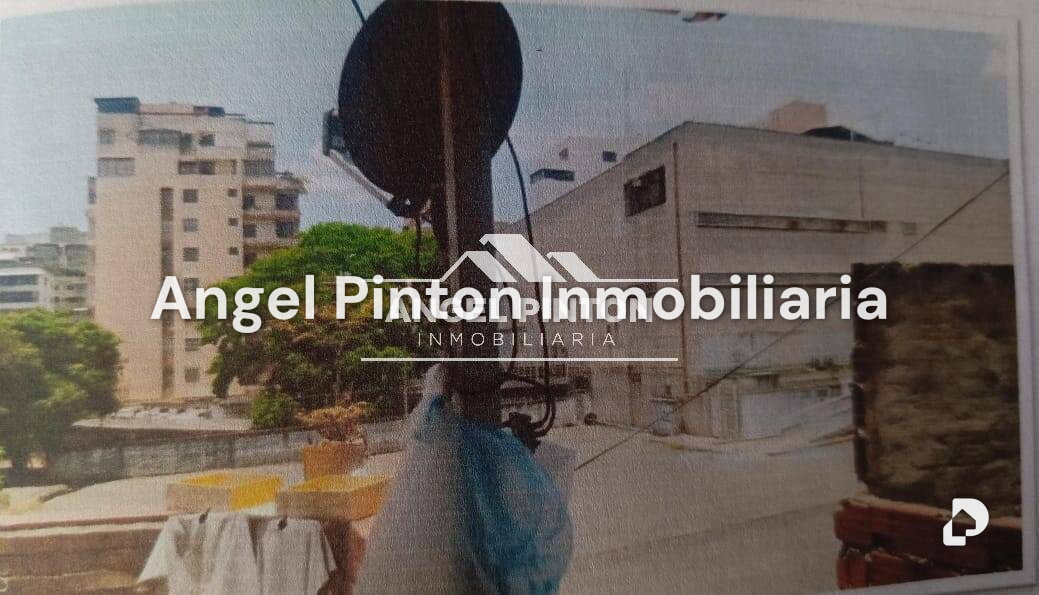 Local comercial en La Florida, Caracas – 6