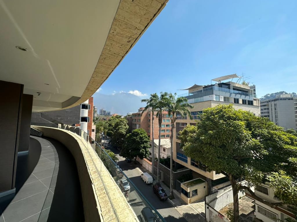 Apartamento en Los Naranjos (Las Mercedes), Caracas - 1