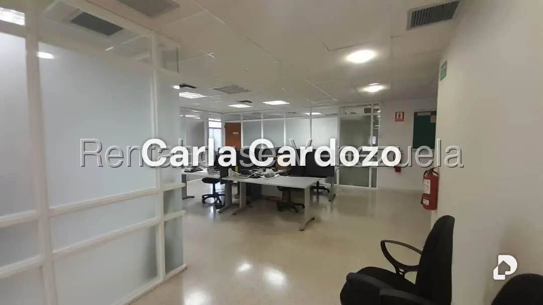 Oficina en Piedra Azul, Caracas – 27