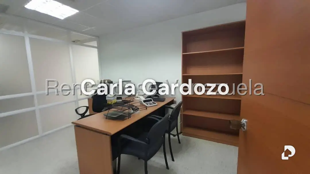 Oficina en Piedra Azul, Caracas – 26