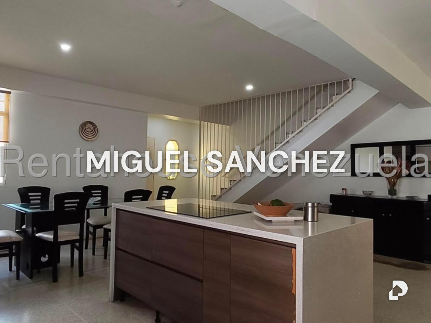 Casa en Alto Prado, Caracas – 9