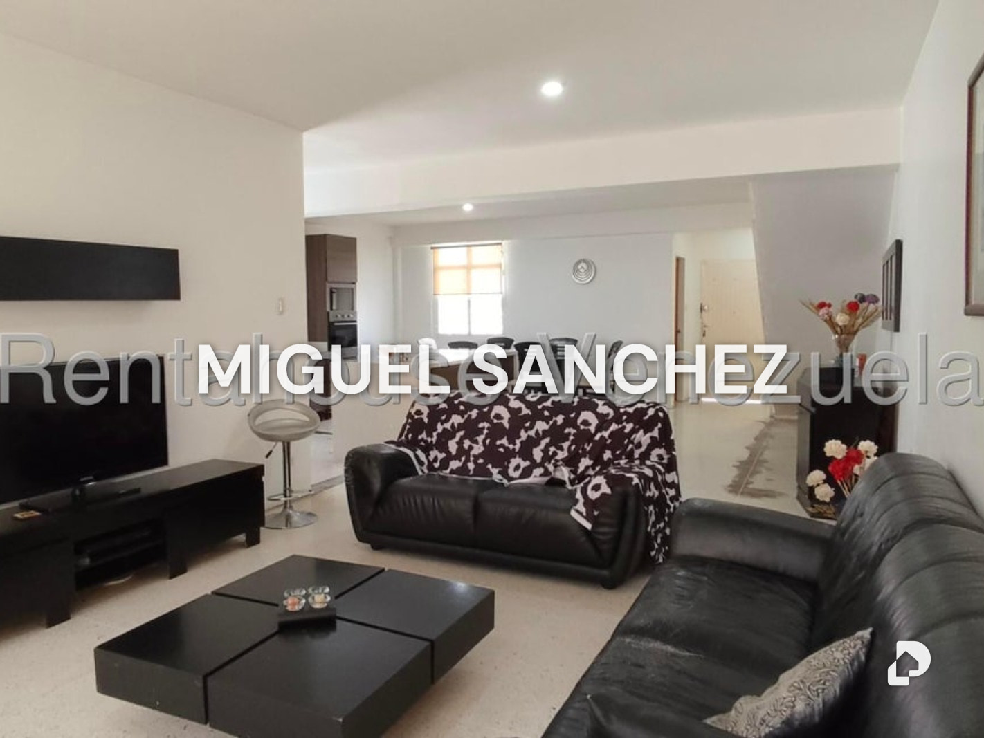 Casa en Alto Prado, Caracas – 8