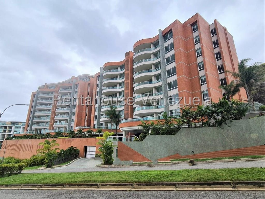 Apartamento en Colinas de Valle Arriba, Caracas - 1