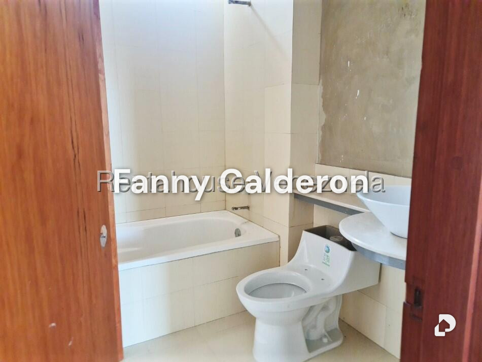 Apartamento en Colinas de Valle Arriba, Caracas – 17