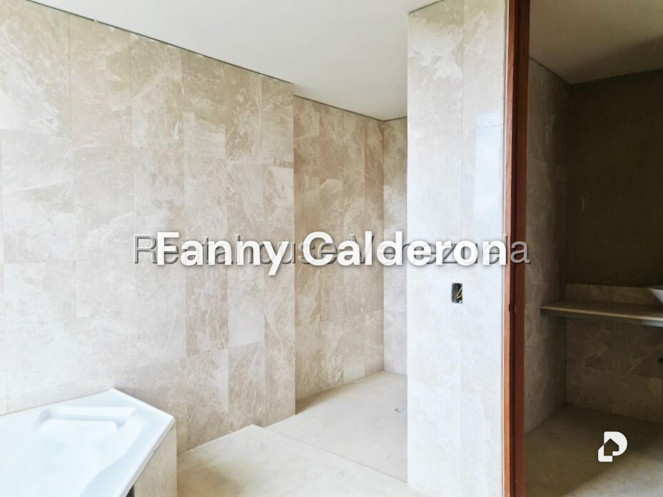 Apartamento en Colinas de Valle Arriba, Caracas – 14