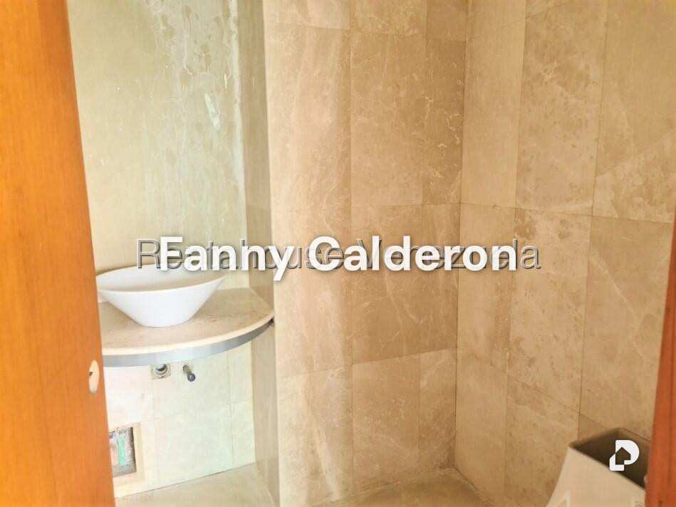 Apartamento en Colinas de Valle Arriba, Caracas – 6