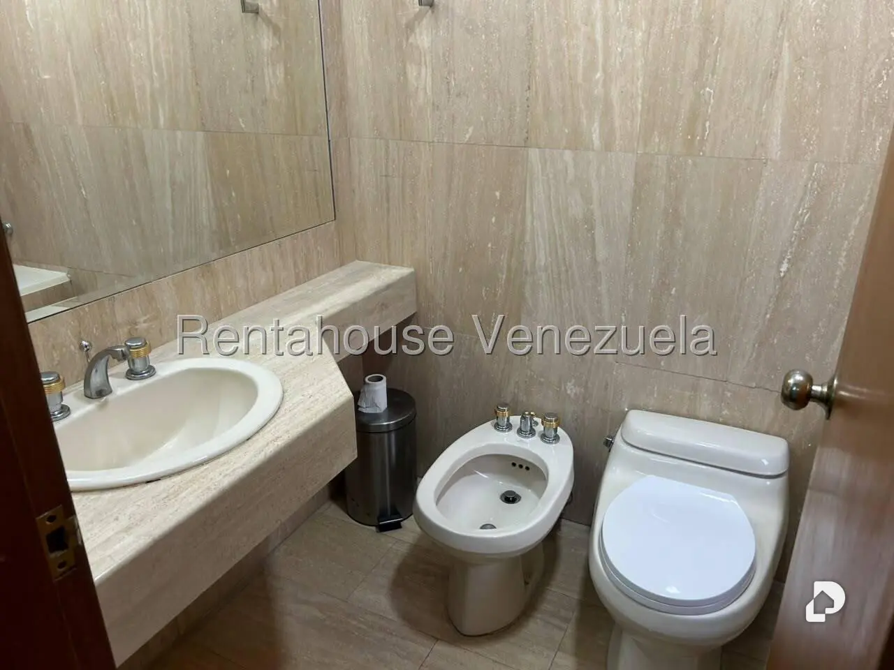 Apartamento en Altamira, Caracas – 8