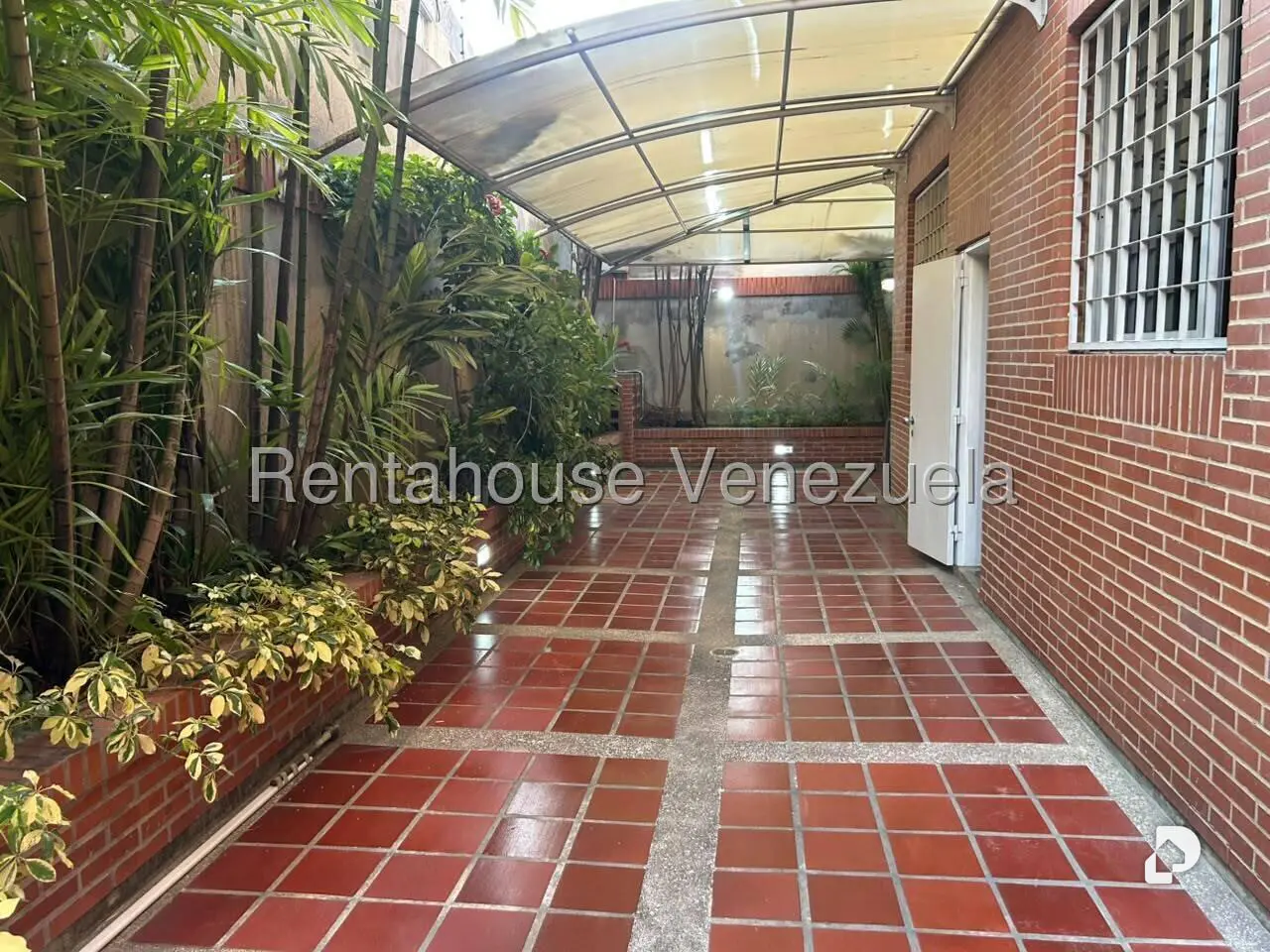 Apartamento en Altamira, Caracas – 12