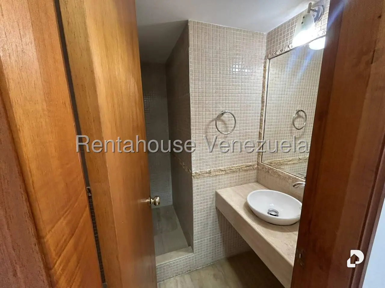 Apartamento en Altamira, Caracas – 7