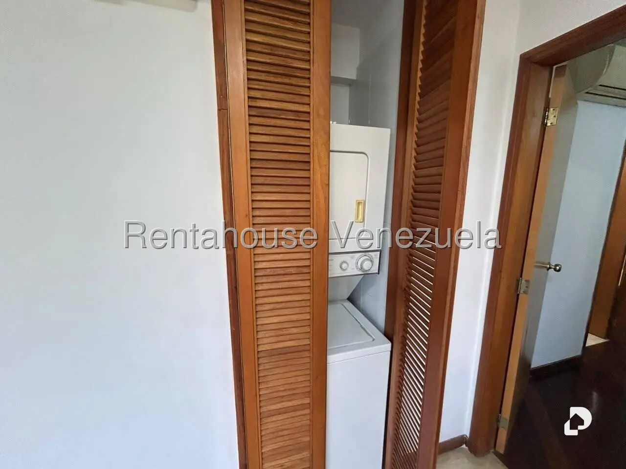 Apartamento en Altamira, Caracas – 6