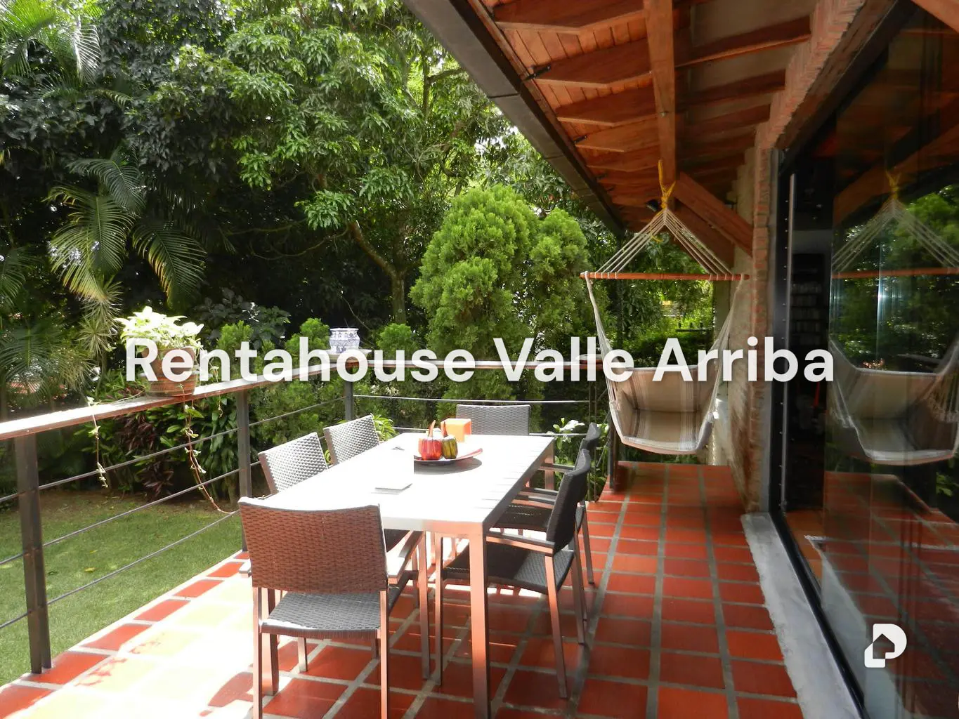 Casa en Los Palos Grandes, Caracas – 15