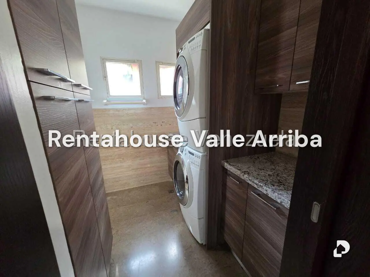 Apartamento en Campo Alegre, Caracas – 23
