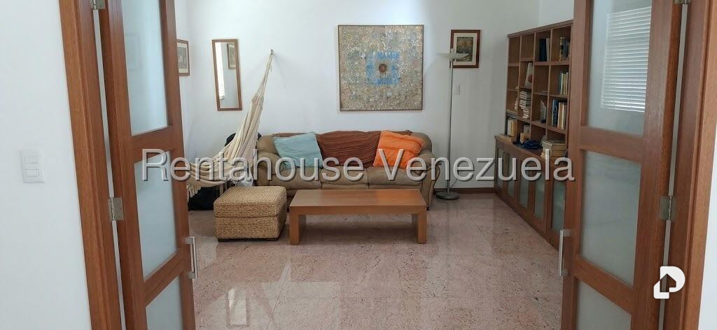 Casa en Altamira, Caracas – 6