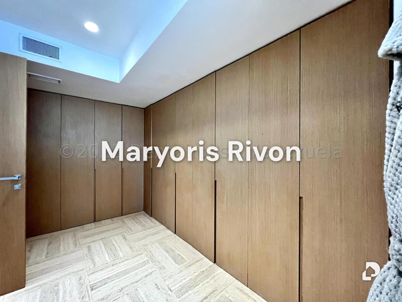 Apartamento en Campo Alegre, Caracas – 27