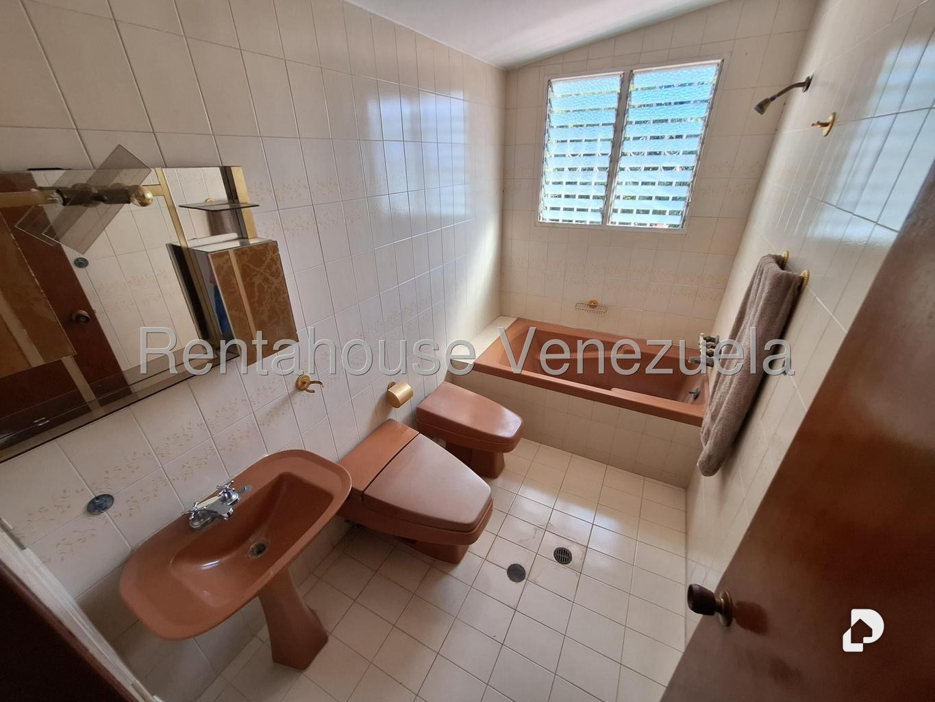 Casa en Macaracuay, Caracas – 15