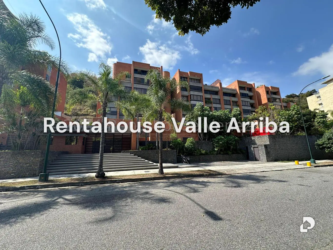 Apartamento en Lomas de La Alameda, Caracas – 1