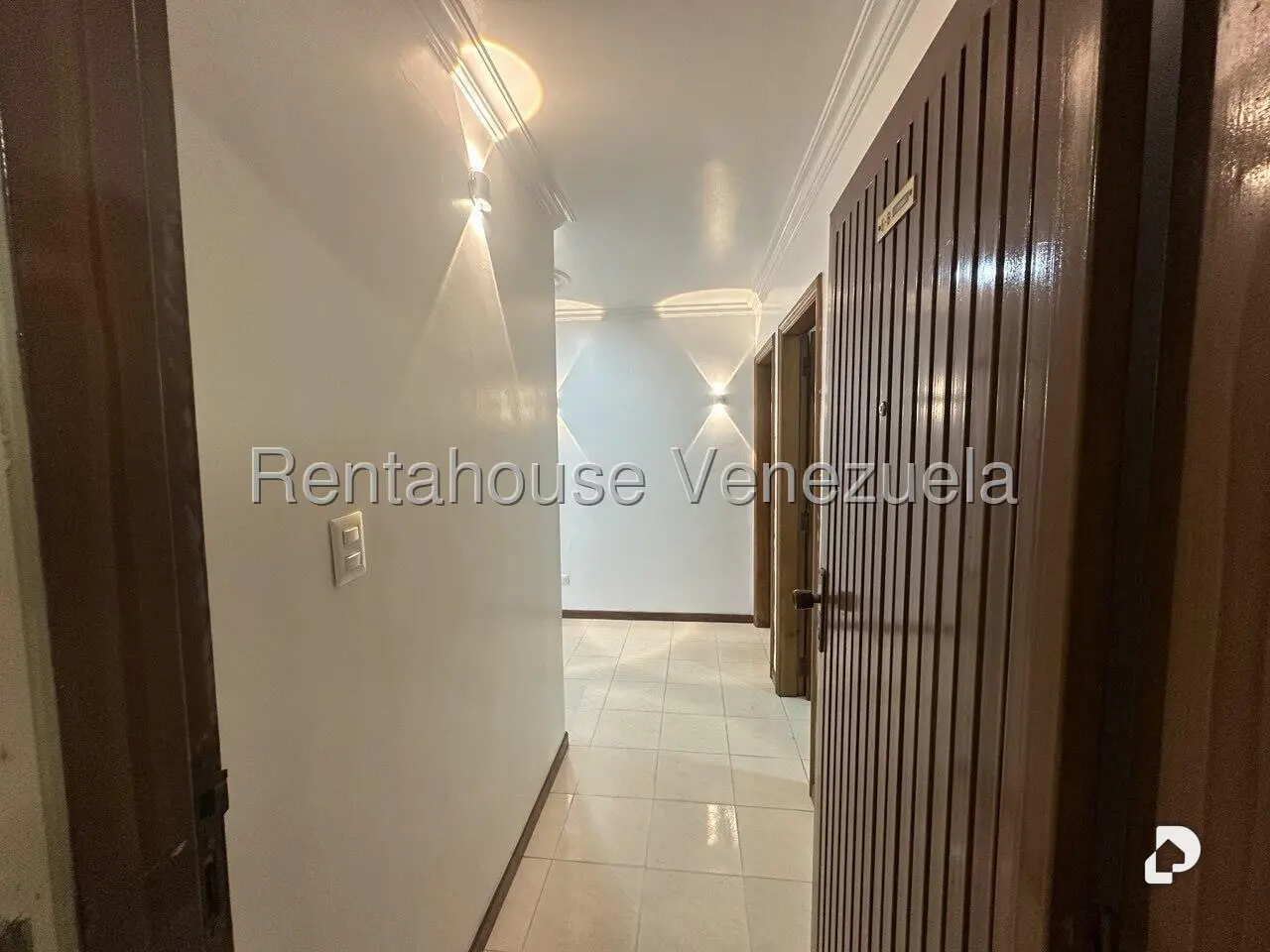 Apartamento en Terrazas del Ávila, Caracas – 2