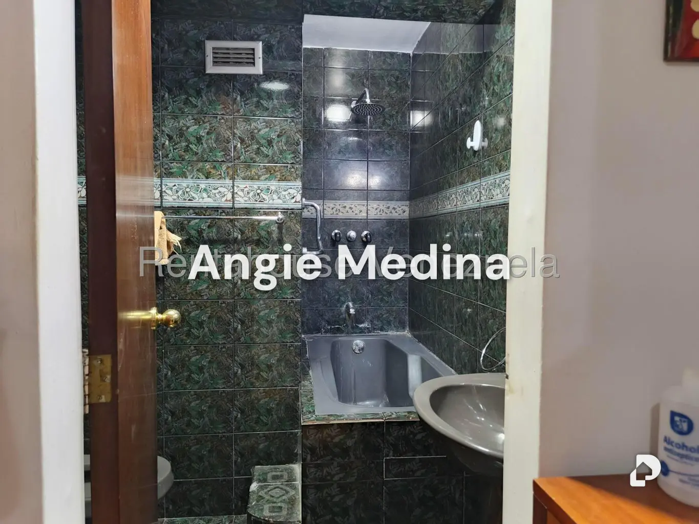 Apartamento en El Rosal, Caracas – 11
