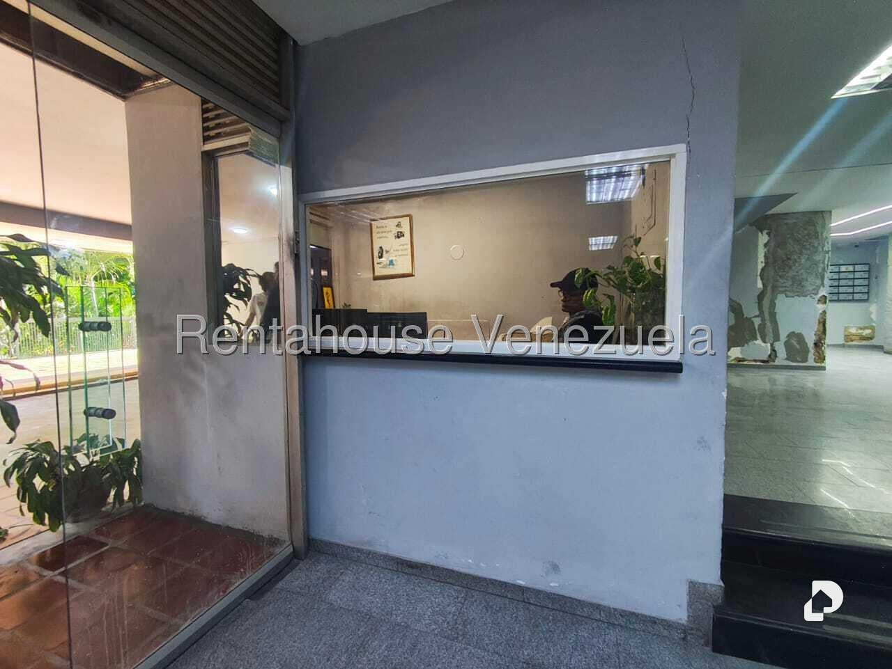 Apartamento en Santa Eduvigis, Caracas – 2