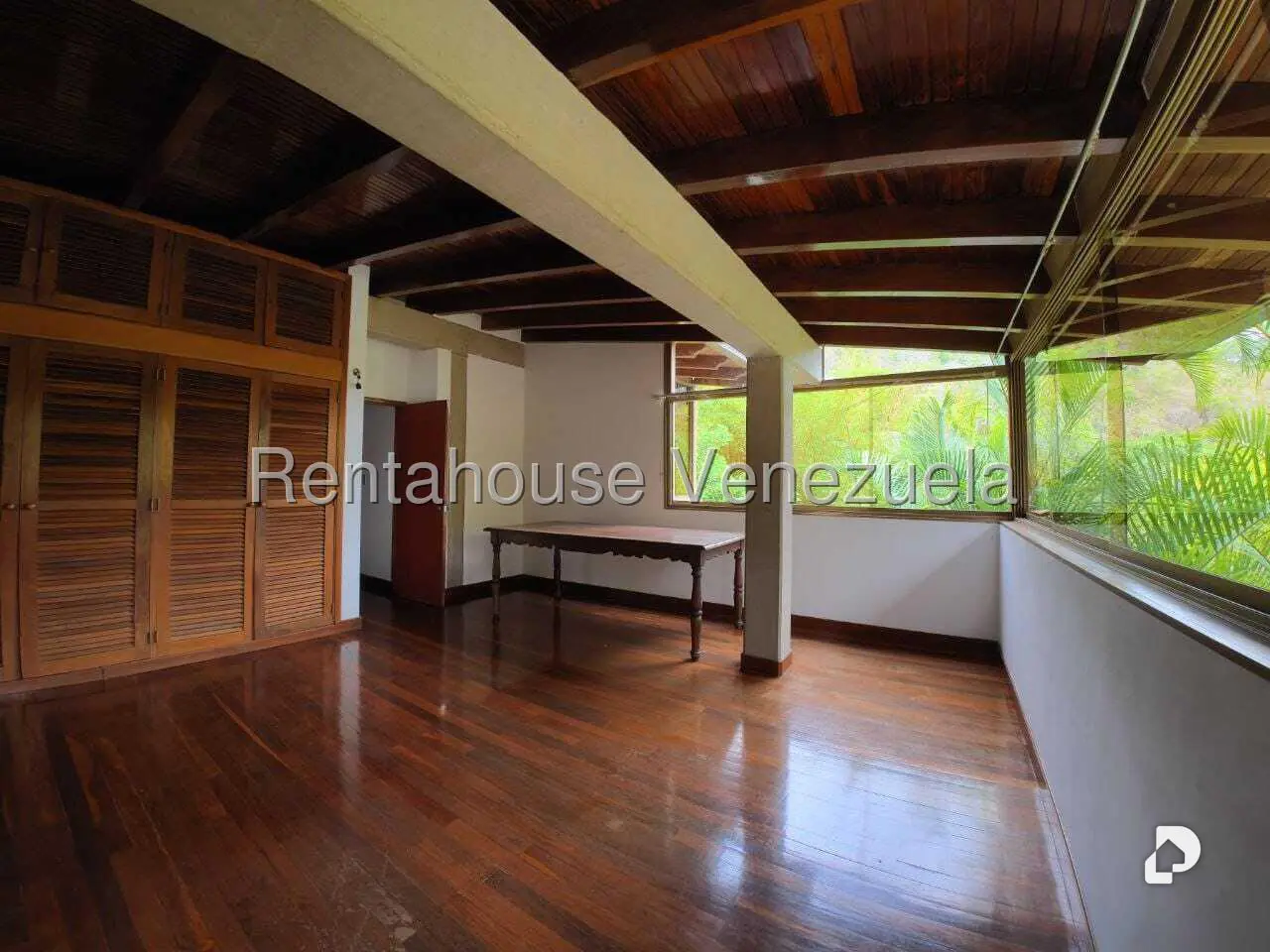Casa en Oripoto, Caracas – 30