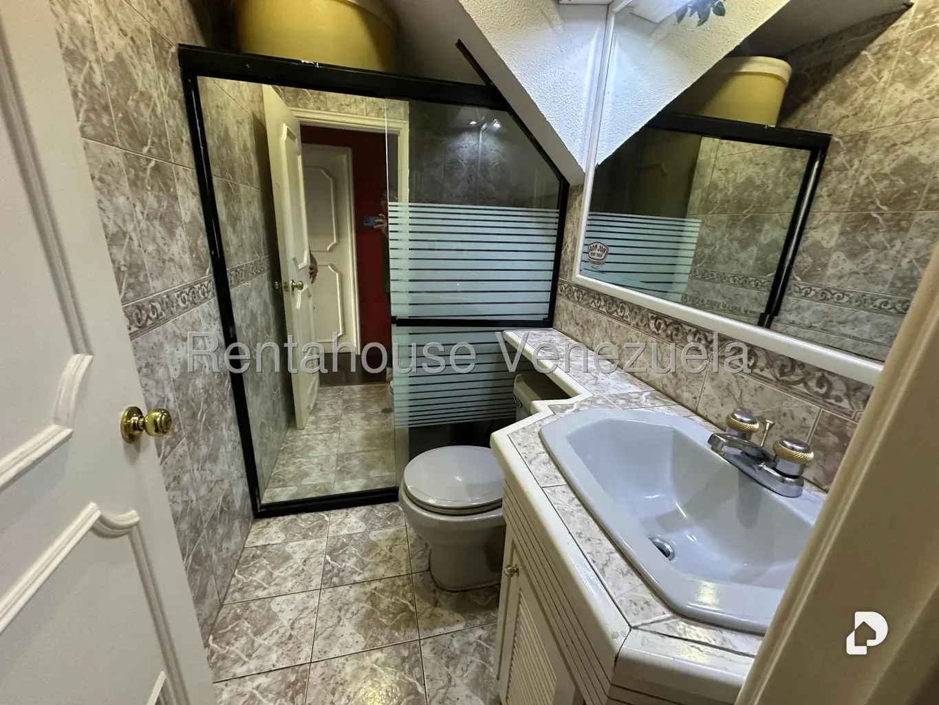Apartamento en Miranda, Caracas – 22