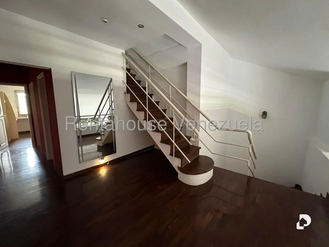 Apartamento en Miranda, Caracas – 24