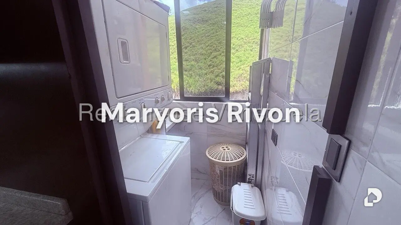 Apartamento en Colinas de La Tahona, Caracas – 15