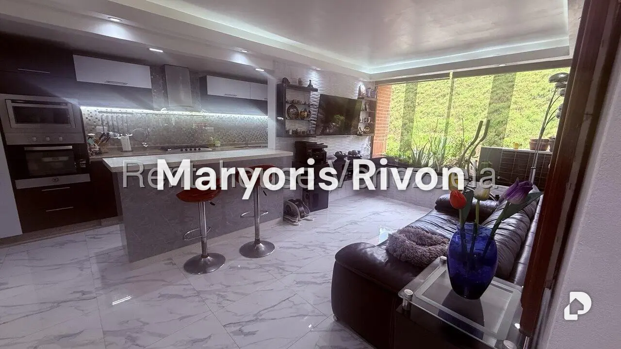Apartamento en Colinas de La Tahona, Caracas – 24