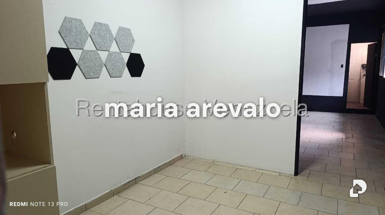 Local comercial en Colinas de Bello Monte, Caracas – 10
