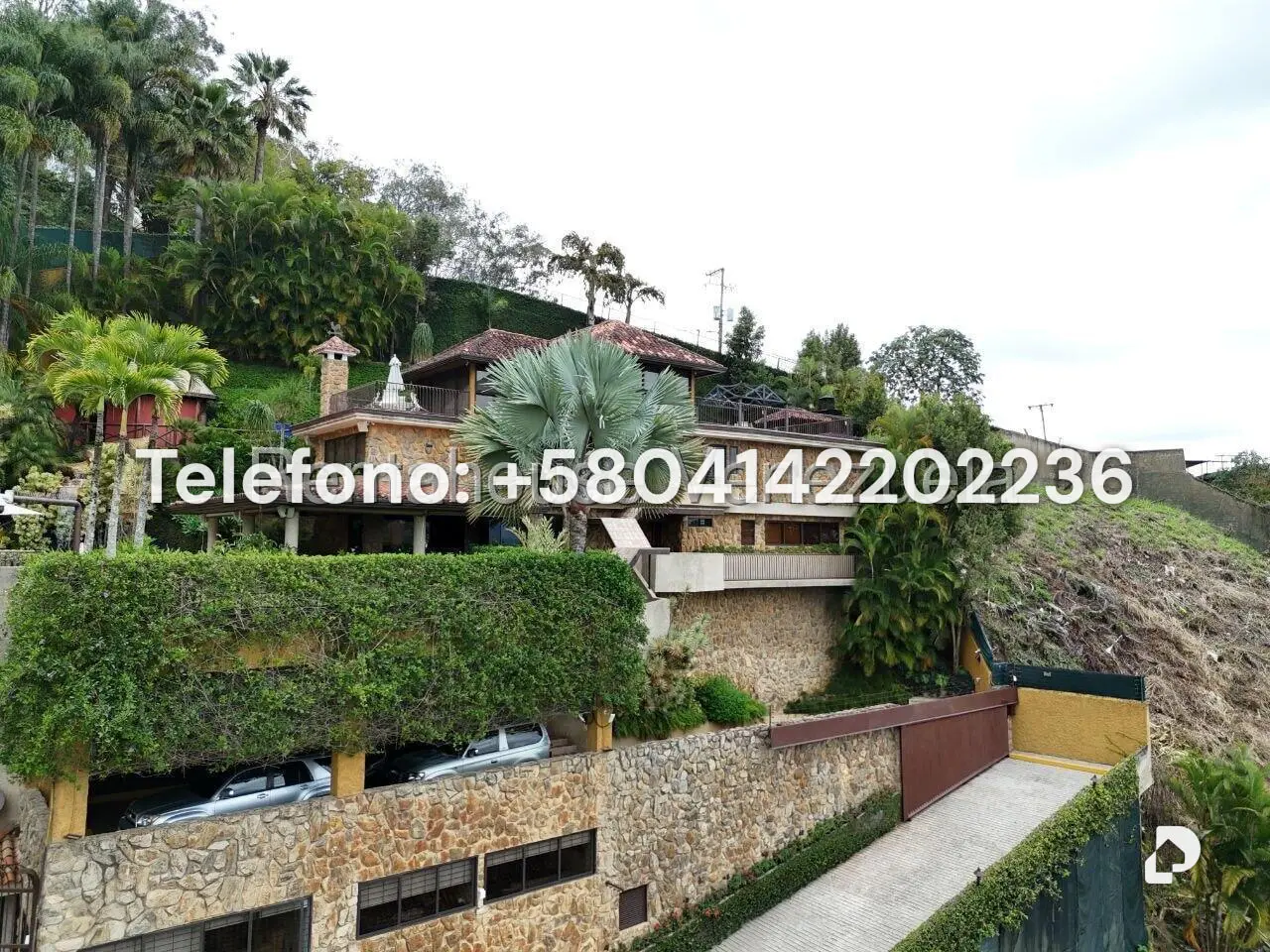 House in Alto Hatillo, Caracas – 11