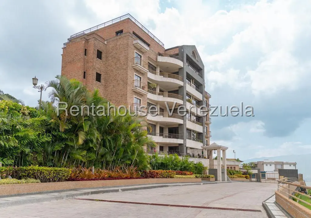 Apartment in Los Naranjos (del Cafetal), Caracas - 1
