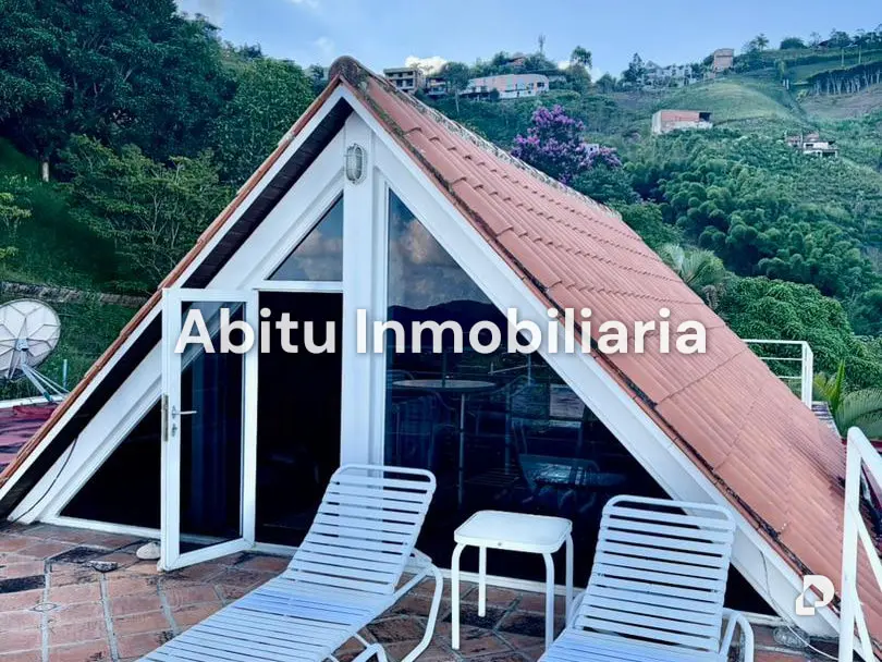 Casa en Oripoto, Caracas – 19