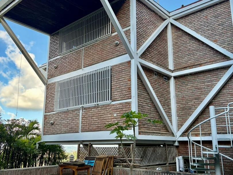 Casa en Oripoto, Caracas - 1