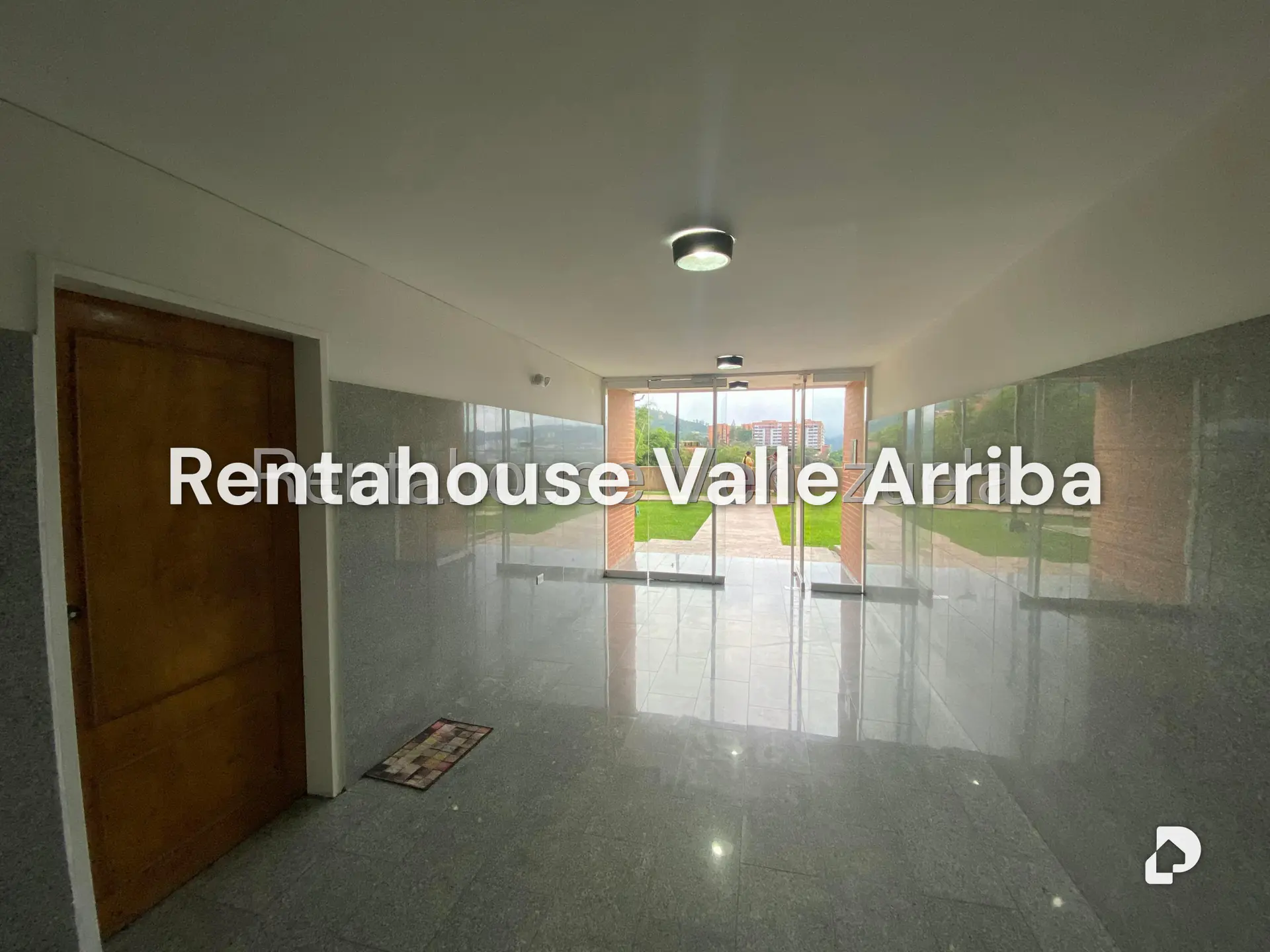 Apartamento en Colinas de La Tahona, Caracas