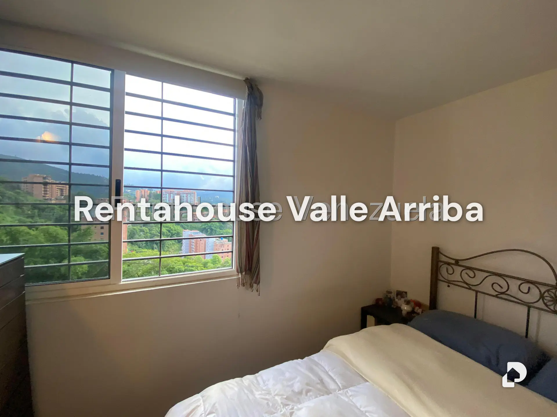 Apartamento en Colinas de La Tahona, Caracas