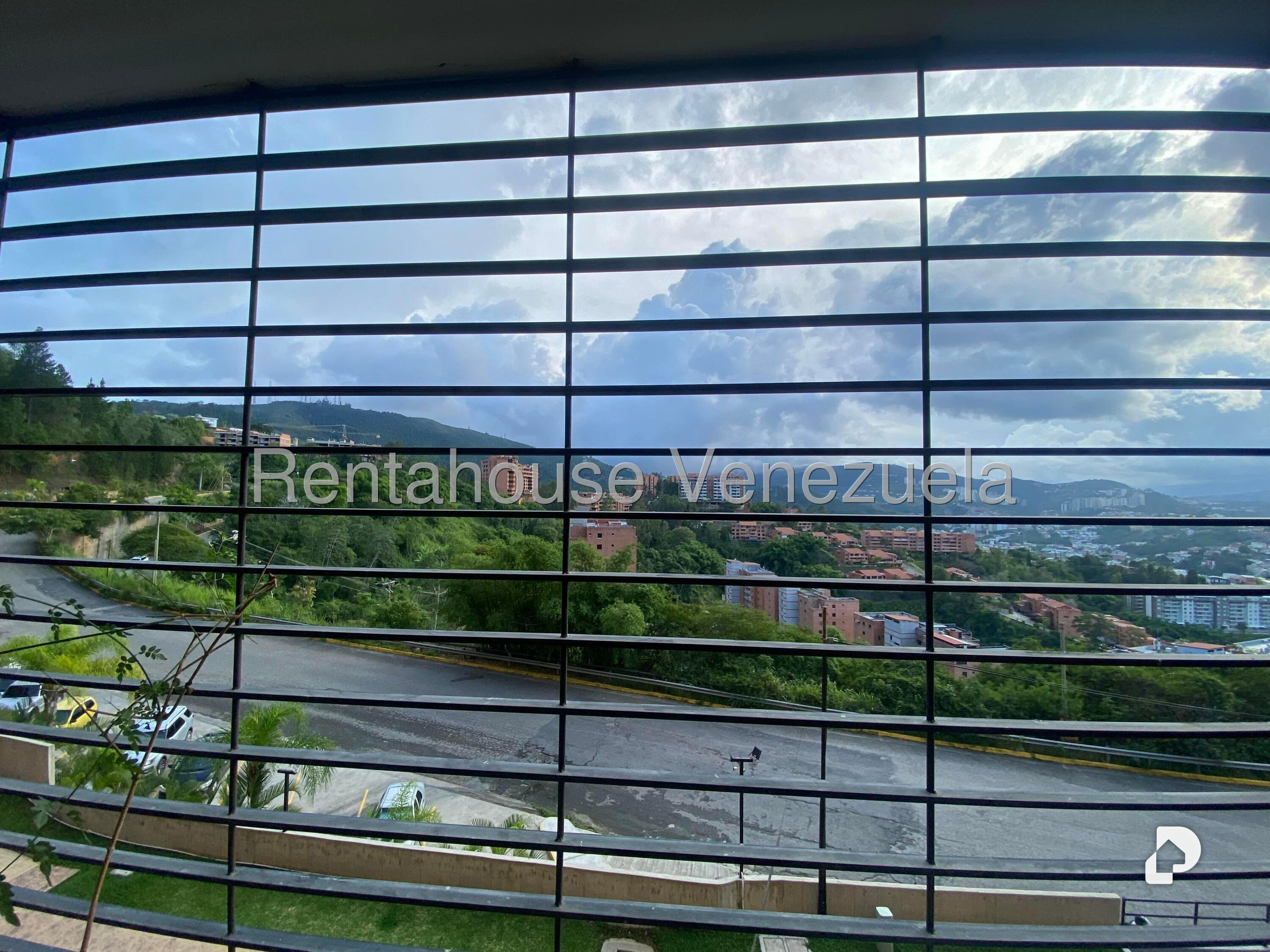 Apartamento en Colinas de La Tahona, Caracas – 11