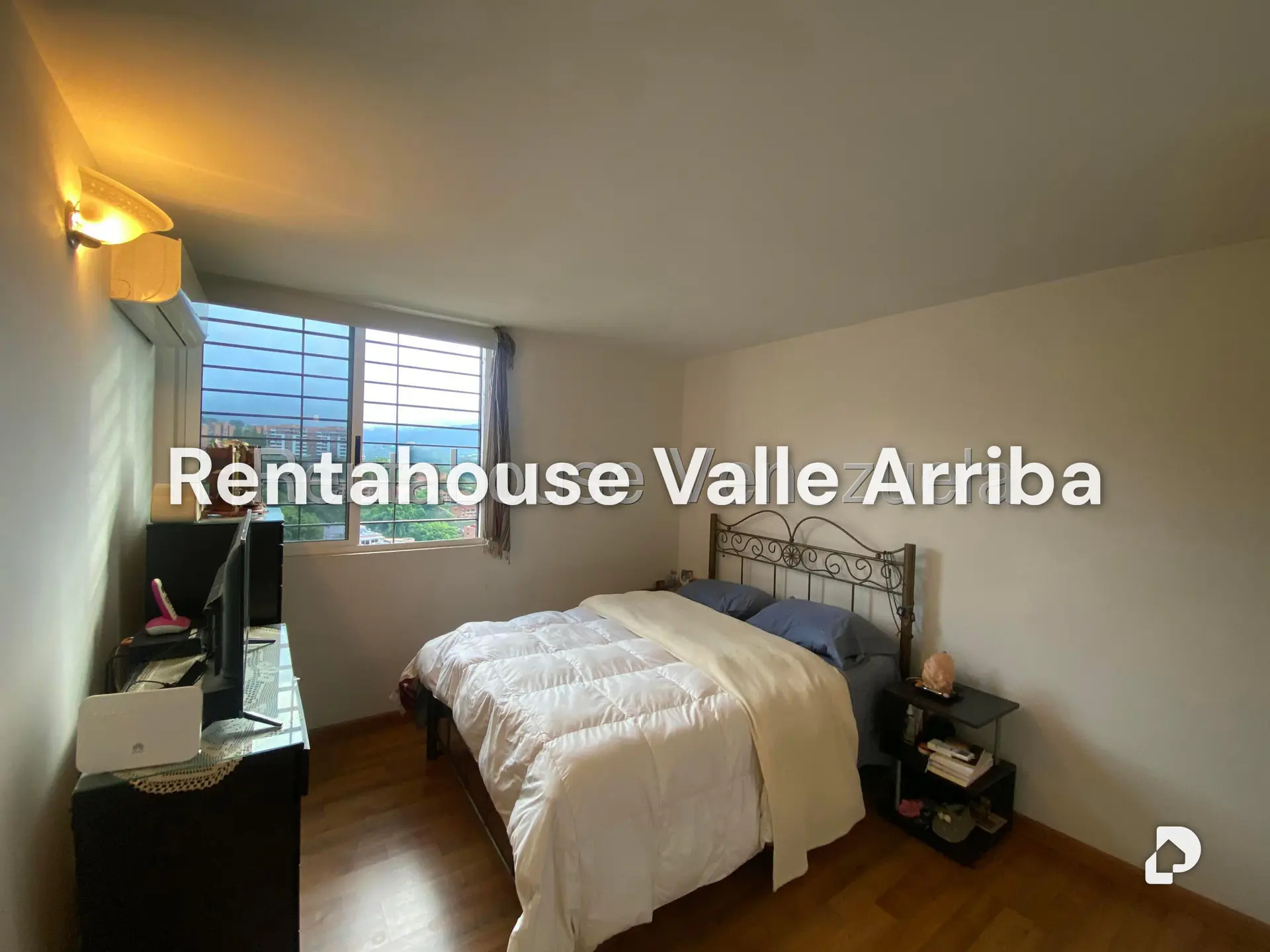 Apartamento en Colinas de La Tahona, Caracas