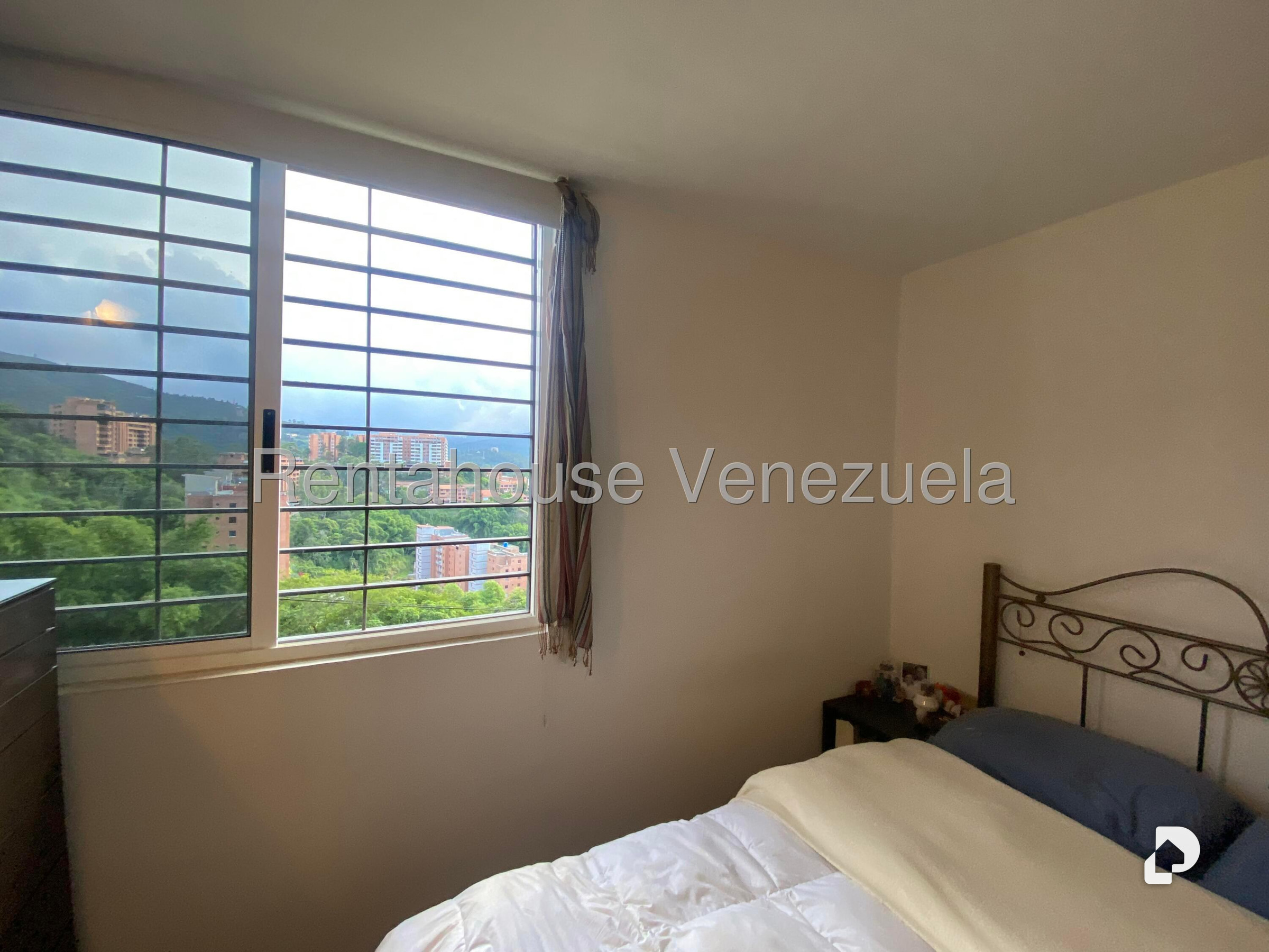 Apartamento en Colinas de La Tahona, Caracas – 16