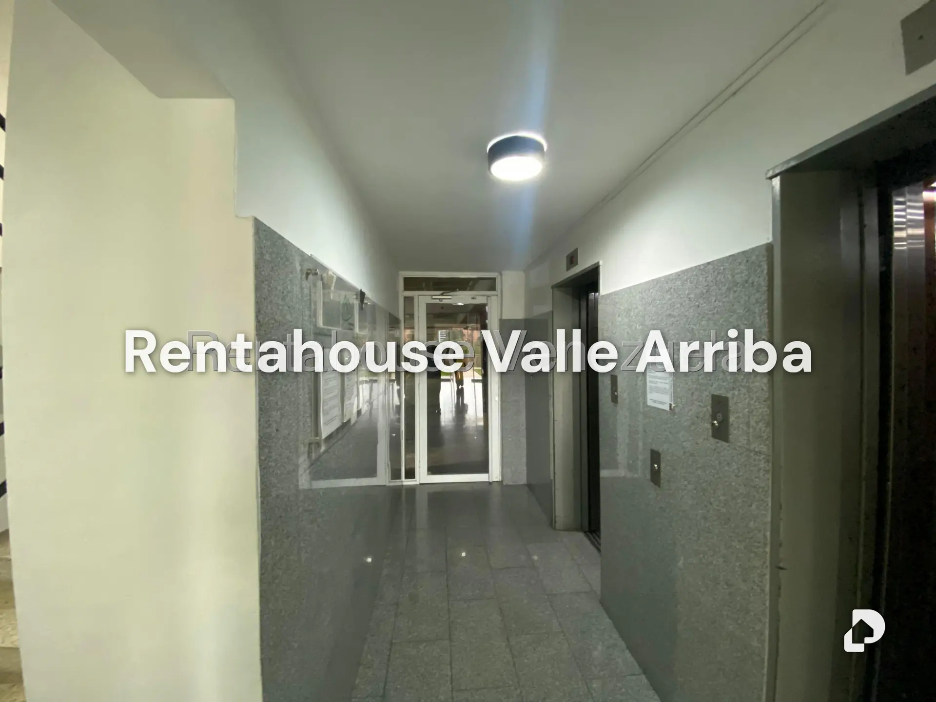 Apartamento en Colinas de La Tahona, Caracas