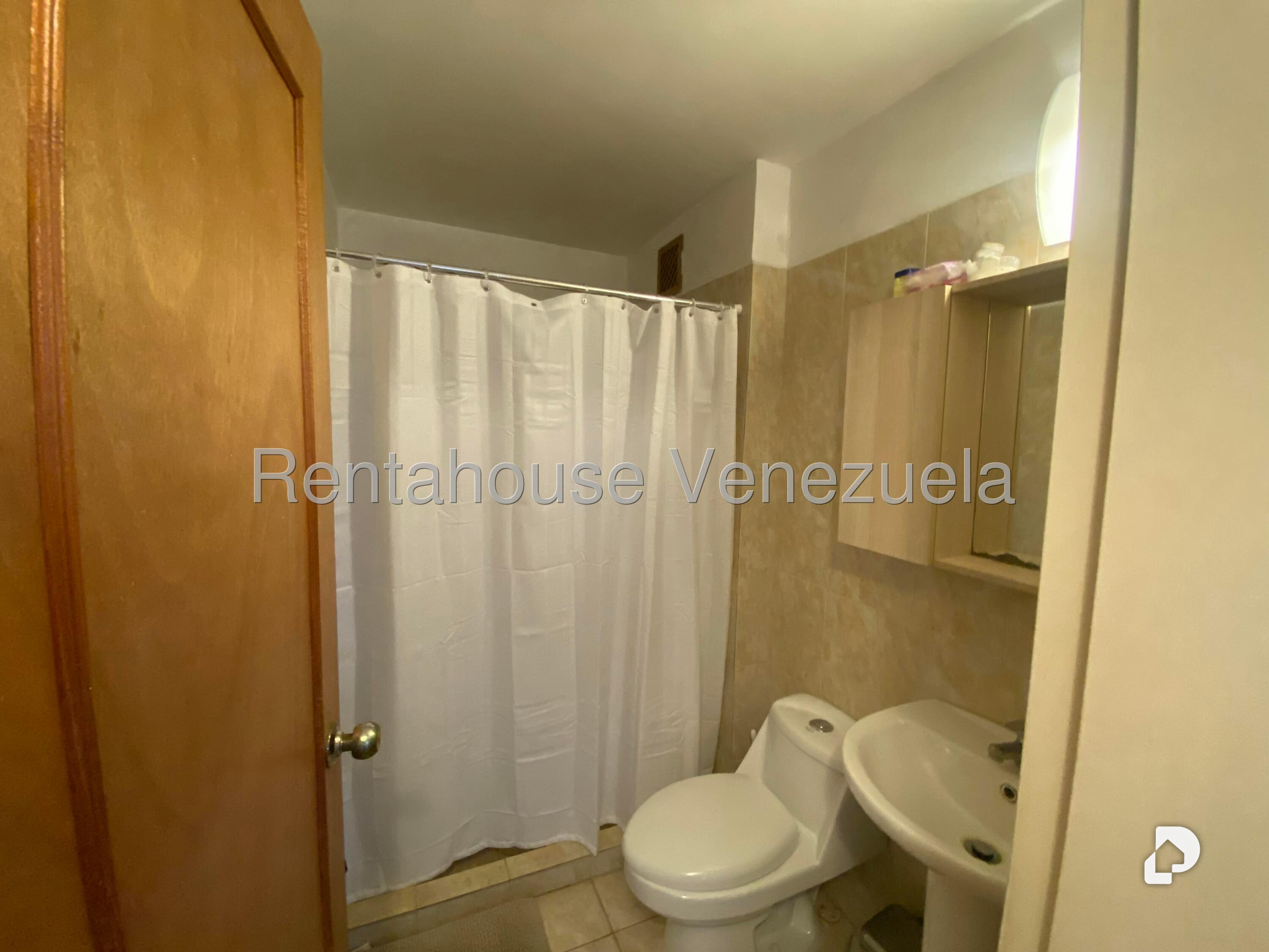 Apartamento en Colinas de La Tahona, Caracas – 20
