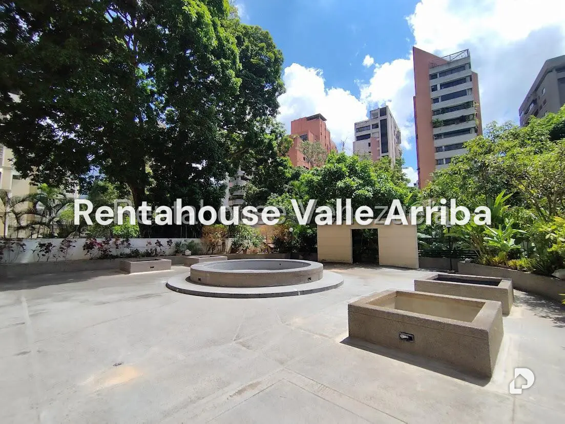 Apartamento en La Florida, Caracas – 28
