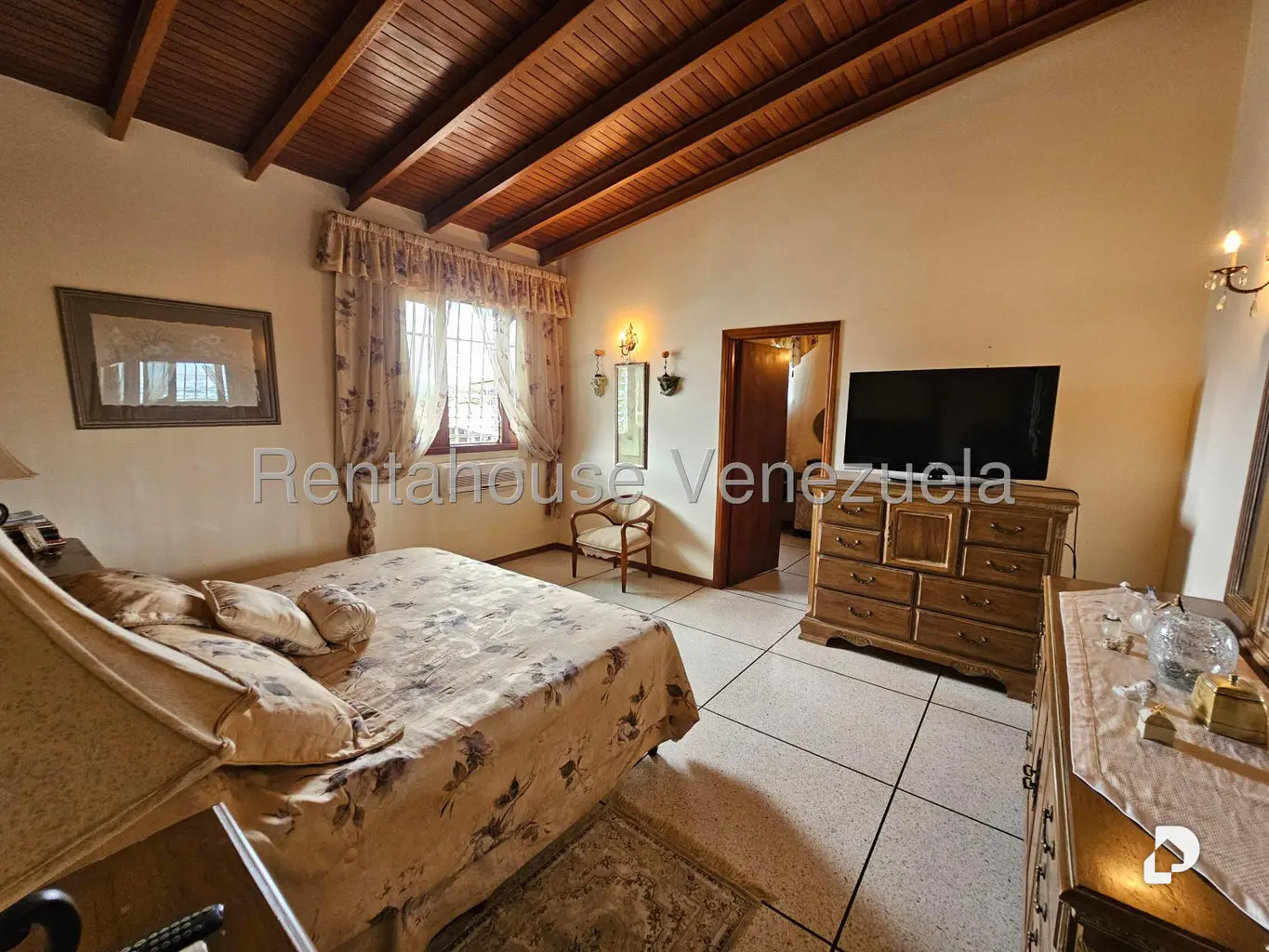 House in Prados del Este, Caracas – 20