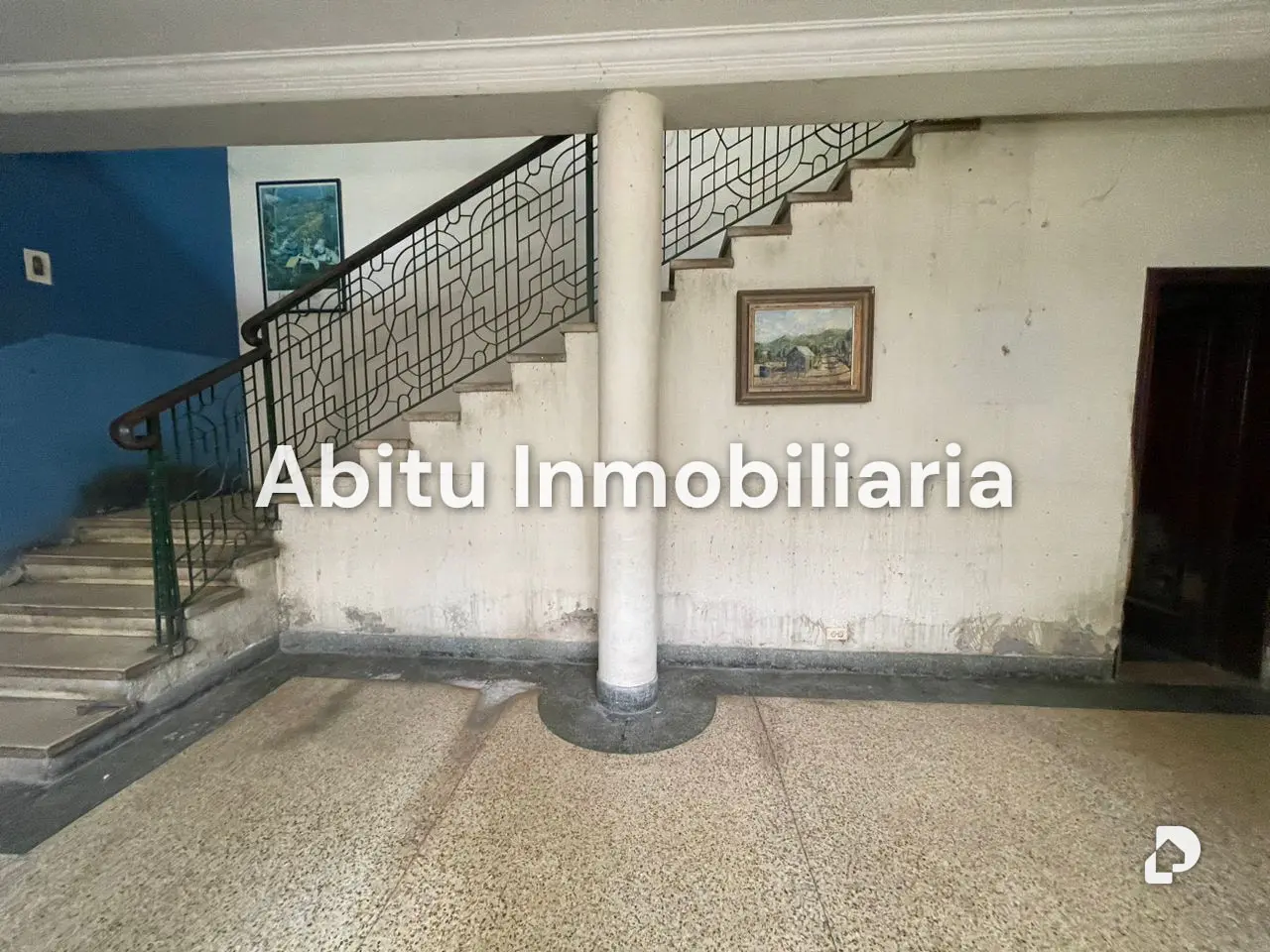 House in Las Palmas, Caracas – 15