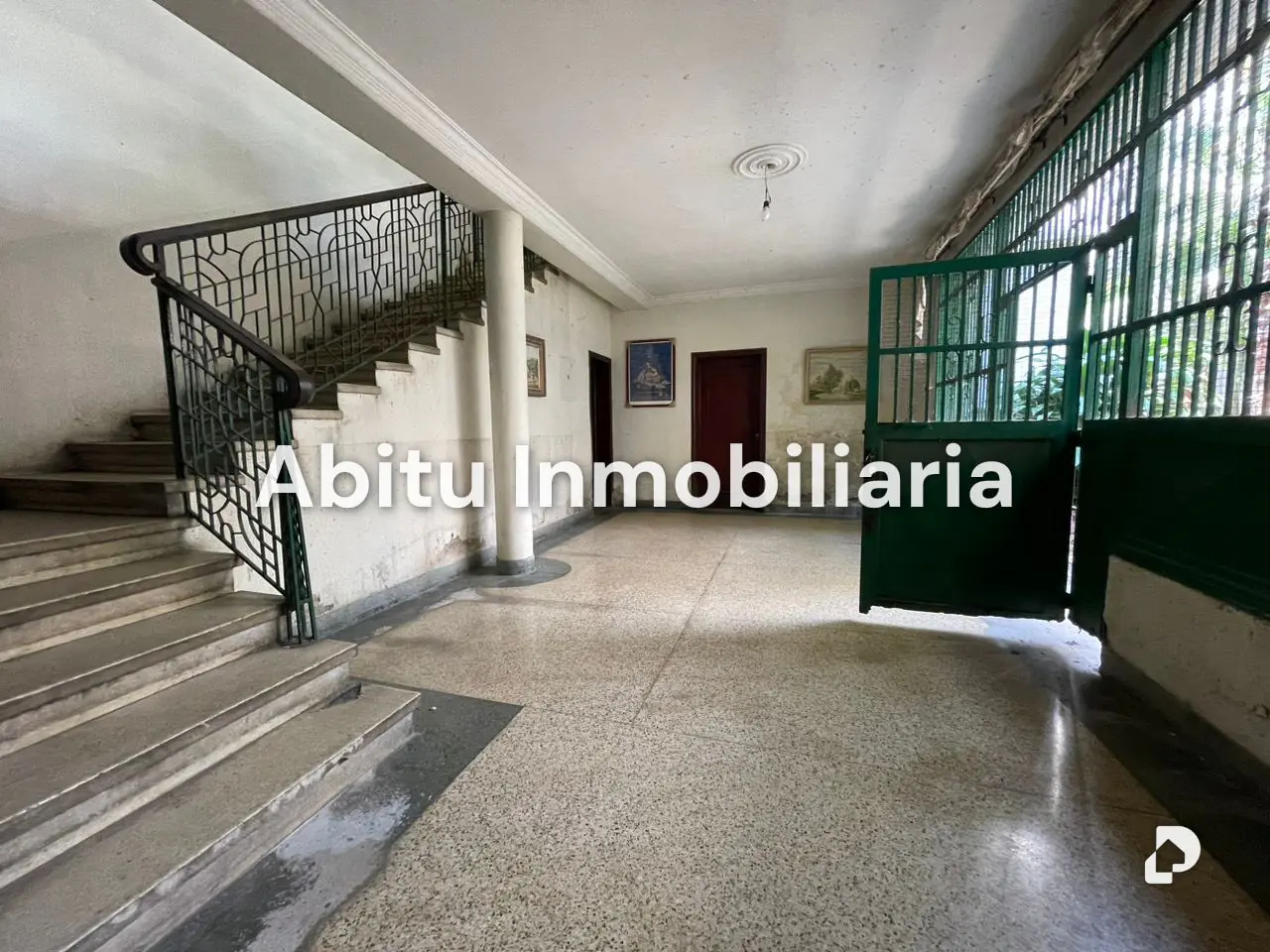 House in Las Palmas, Caracas – 8