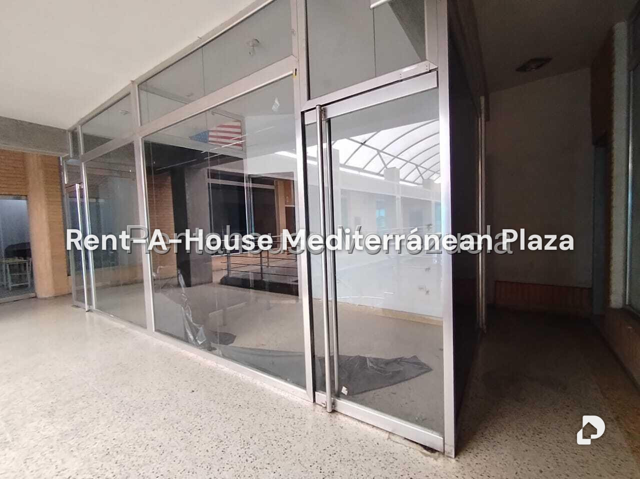 Commercial space in Güigüe – 2